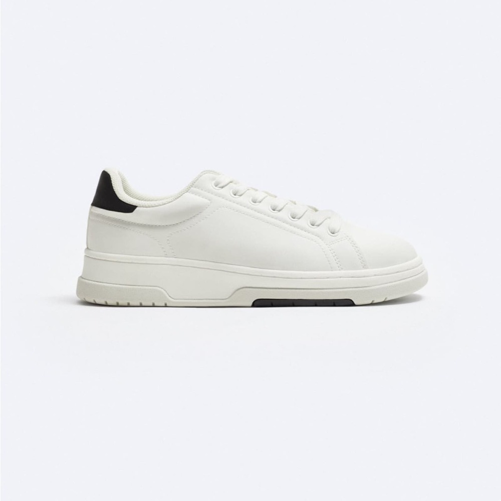 ZARA MENS CHUNKY SOLE SNEAKERS
Size 11 or 44. Brand new with tags. - Picture 8 of 8